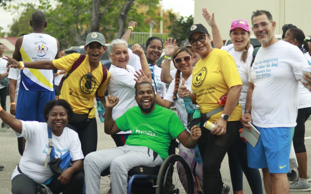 Fundashon Alton Paas ta gradisí tur persona ku a skohe pa inklushon